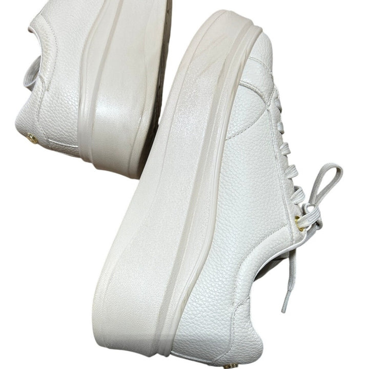 Lucky Step Womens Size 8.5 Beige Faux Leather 2" Platform Lace Up Sneaker Shoes