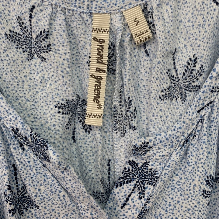 Lot of 2 Grand &amp; Greene Express Small/Medium Short Sleeve Palm Tree Keyhole Tops