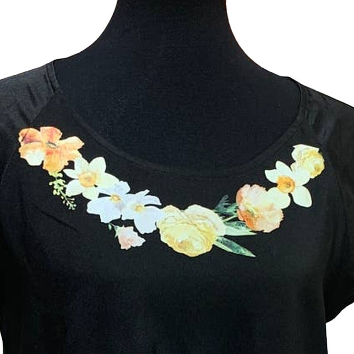Hand Printed Upcycled Small Daffodil Rose Flower Short Sleeve Back Zip Top
