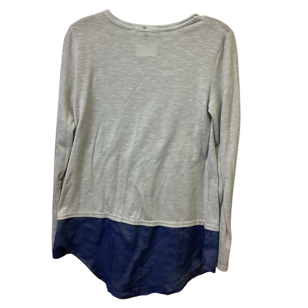 Upcycled Hand Printed Girls Small Long Sleeve Hydrangea Pocket Sweater Shirt