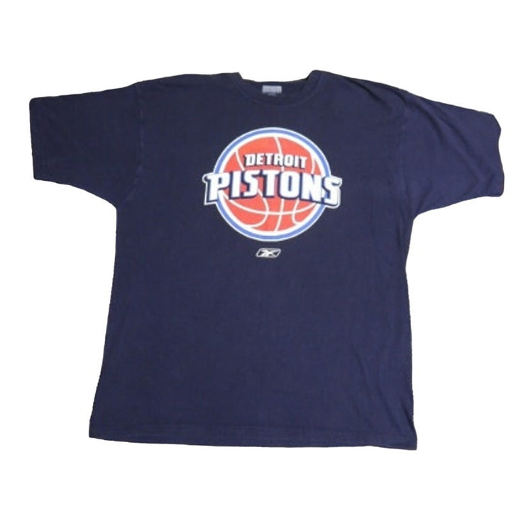 Vintage Reebok NBA Mens XL Detroit Pistons Basketball Short Sleeve Tee Shirt