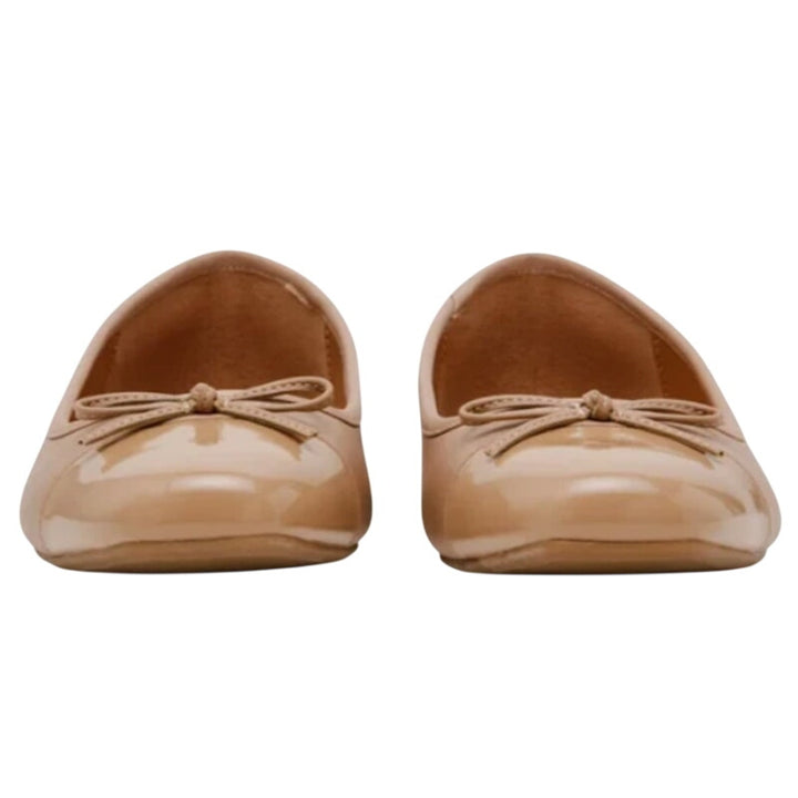 New In Box DV by Dolce Vita Womens Size 7.5 Tan Moxy Cafe Ballet Flats Shoes