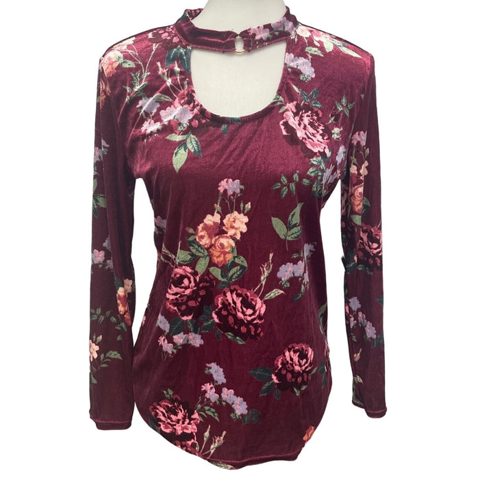 New No Boundaries Juniors Large 11/13 Long Sleeve Velour Soft Floral Blouse