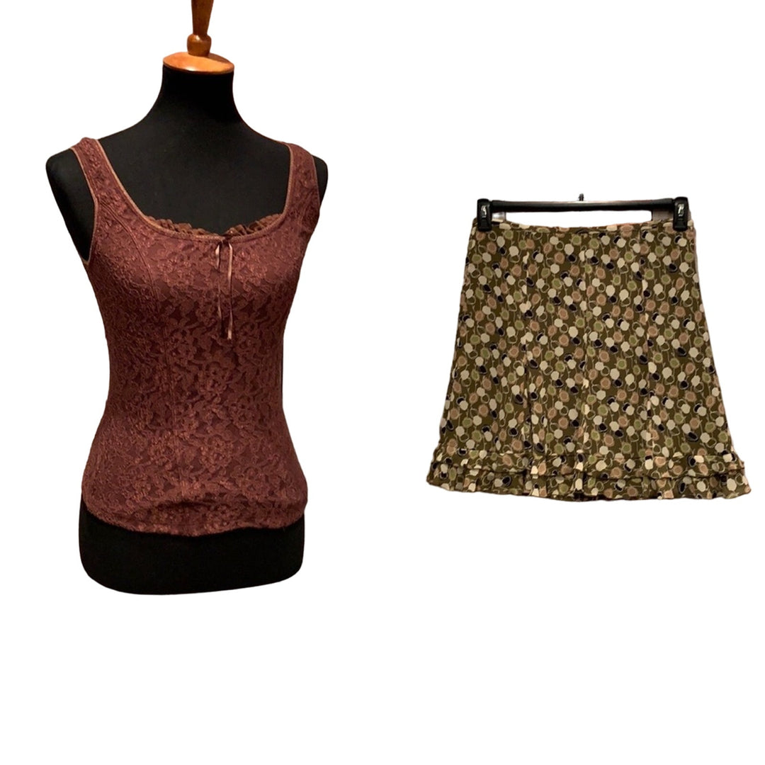 LOFT Petites 12P Flowy Knee Length Polka Dot Circle Skirt w Lacy Tank Top