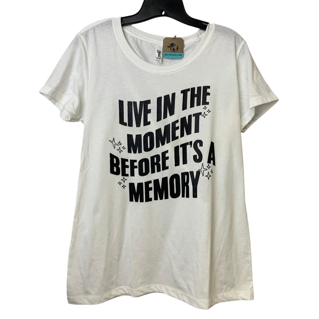 New Hand Printed Womens XL Live In The Moment Before It&