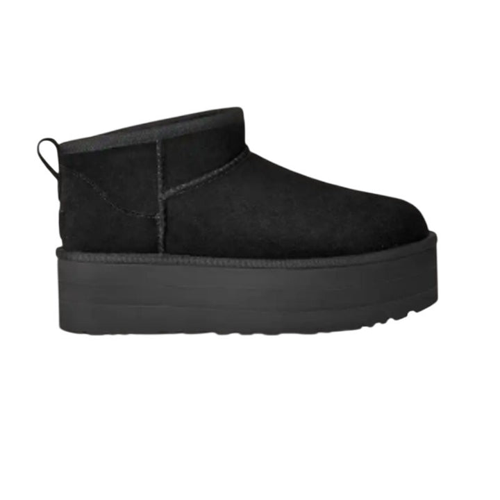 New In Box UGG Womens Size 9 Classic Mini Platform Suede Slide On Winter Boots