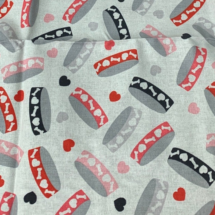 8 New Create It 18"X21" Valentine Puppy Dog Paw Quilting Fabric Fat Quarter FQs