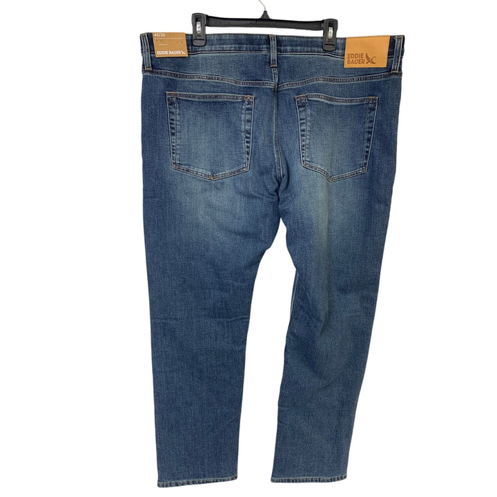 New Eddie Bauer Mens Voyager Flex Fleece Lined Straight Fit Medium Indigo Jeans