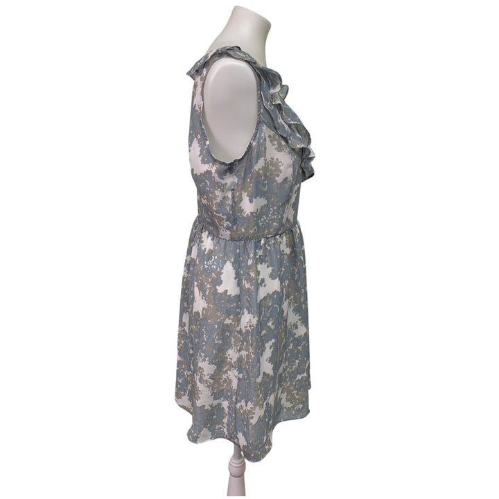 GAP Womens Size 10 Gray Blue Sleeveless V-Neck Ruffle Washable Fit Flare Dress
