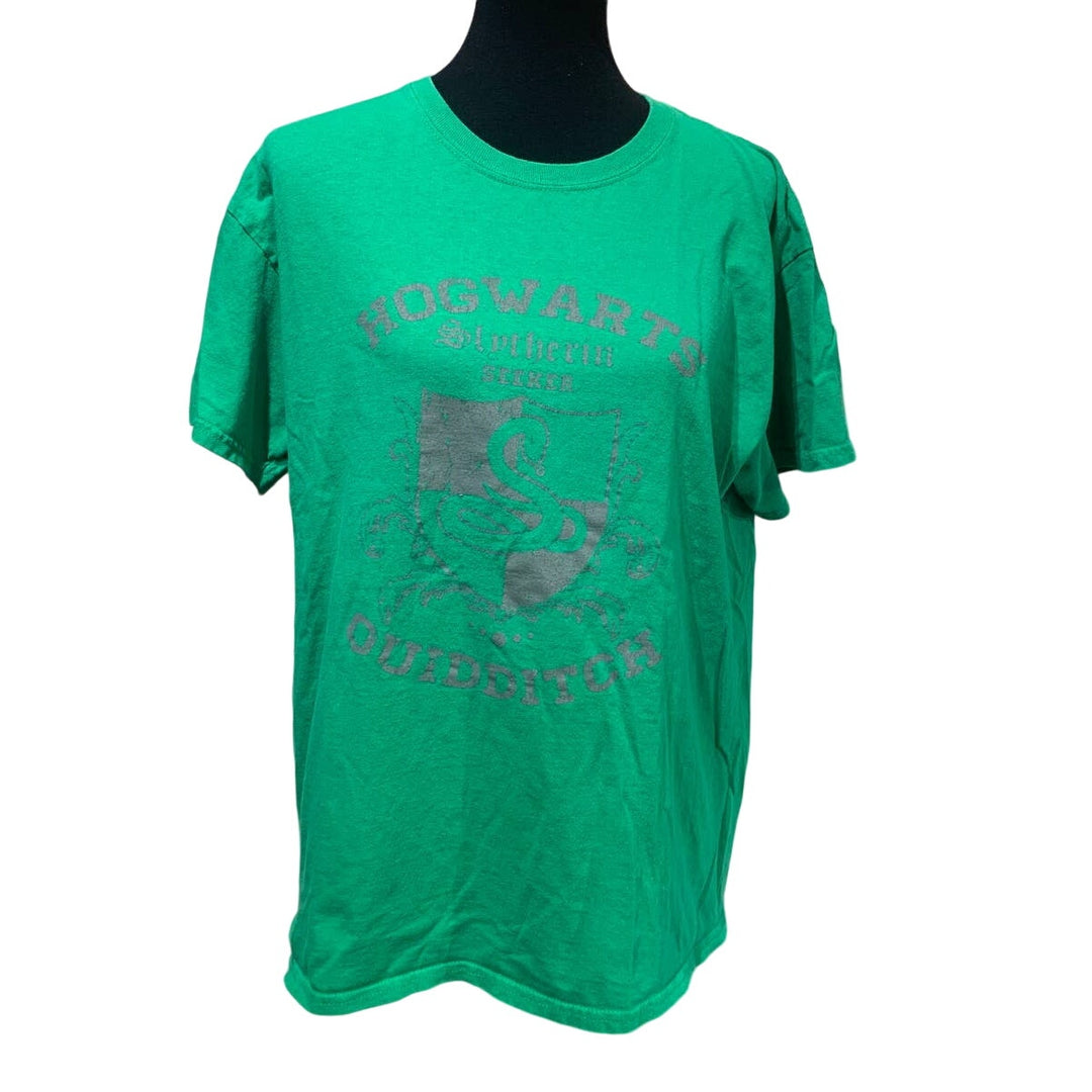 Harry Potter Large Hogwarts Slytherin Seeker Quidditch Short Sleeve Cotton Tee