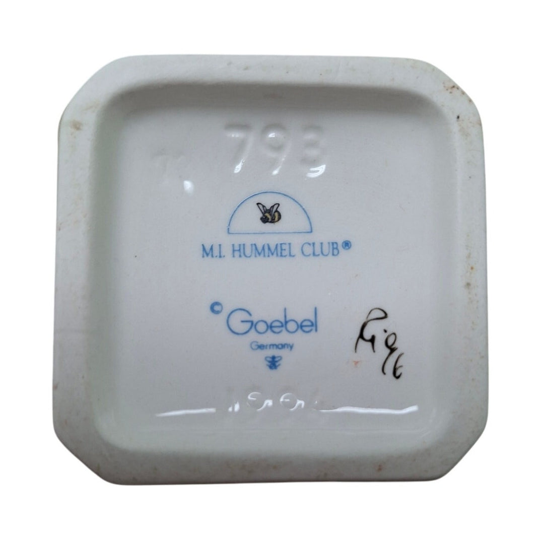 Vintage 1994 Hummel Goebel 