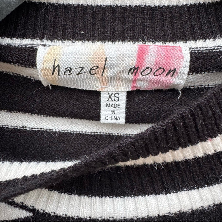 NWT New Hazel &amp; Moon Womens XS Oversized Cropped Striped Long Sleeve Sweater