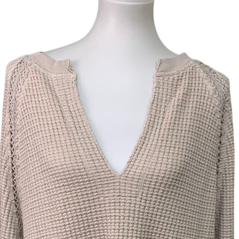 New American Eagle Womens Medium Long Sleeve Waffled Lace Deep V Neck Sweater