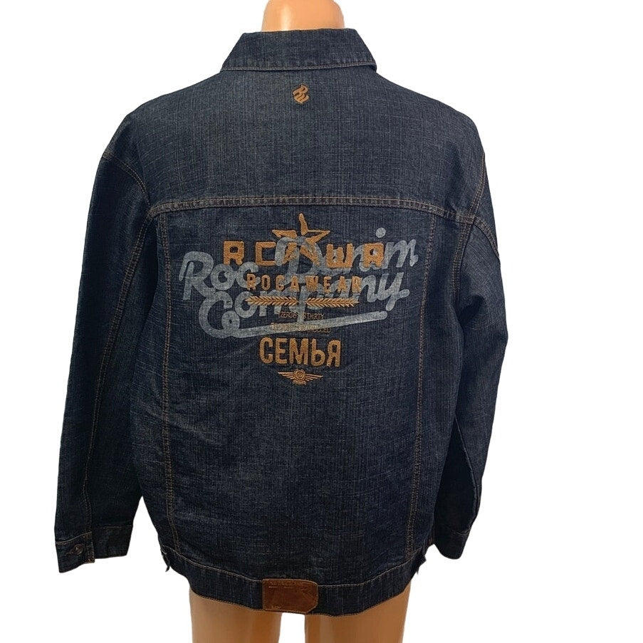 Rocawear Mens XL PolyCotton Machine Washable Button Up Denim Blue Jean Jacket
