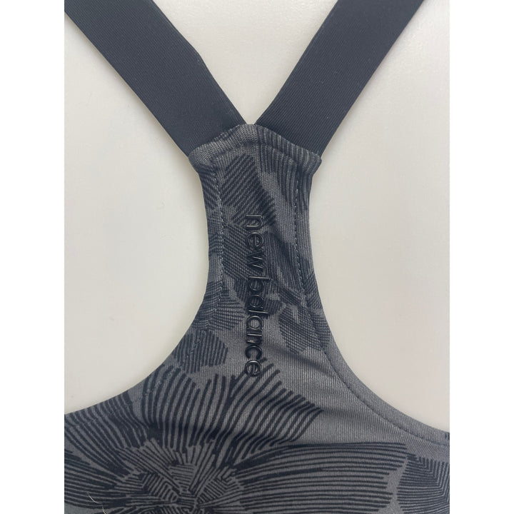 New Balance Womens Medium Racerback 100% Polyester Athletic Tank Top w Shelf Bra