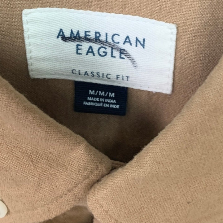 2 New American Eagle Mens Medium Solid Color Short Sleeve Button Down Shirts