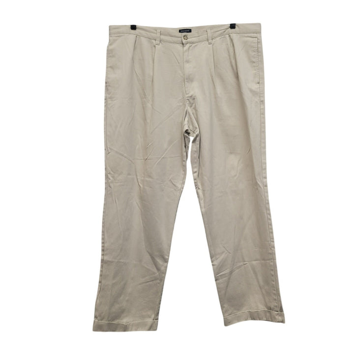 Dockers Mens 42 X 32 100% Cotton Pleated Front Hemmed Dress Pants w Pockets