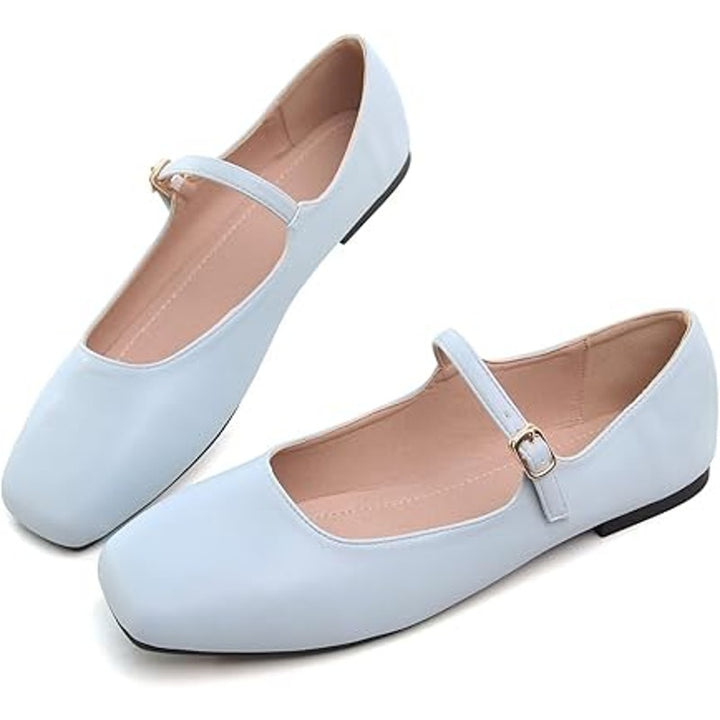 New Hee Grand Womens Size 11 Baby Blue Faux Leather Mary Jane Buckle Strap Shoes