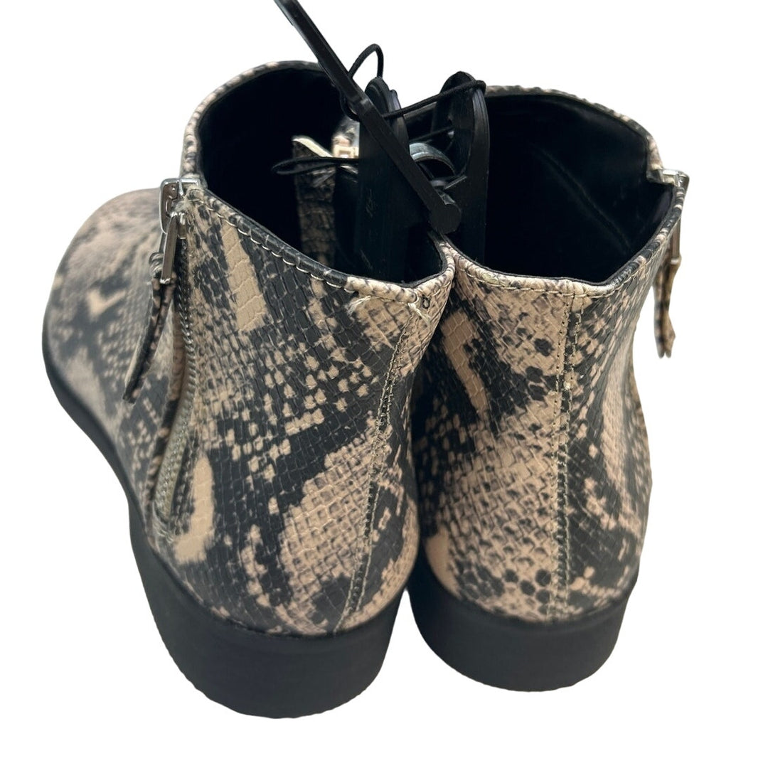 New Time and Tru Womens 9W 9 Wide Faux Snakeskin Side Zip Ankle Boots Shoes