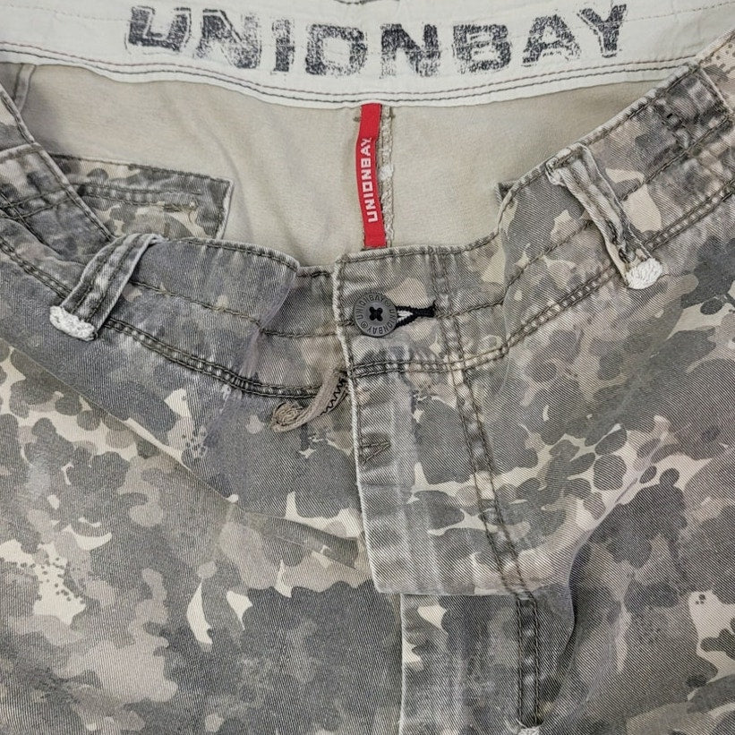 Union Bay Mens Size 40 100% Cotton Long Camo Camouflage Cargo Shorts w Pockets