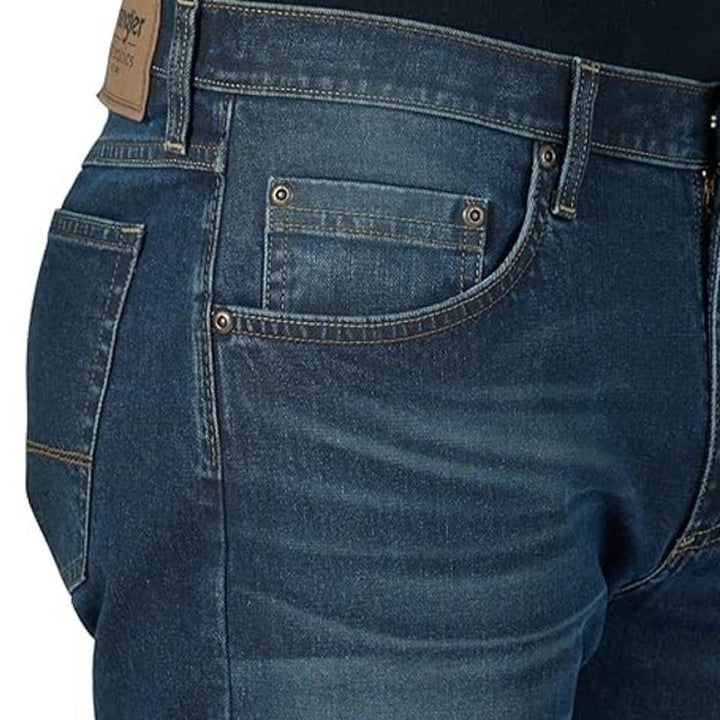 Wrangler Authentics Mens 33 X 30 Athletic Fit Stretch Denim Blue Jeans w Flaw