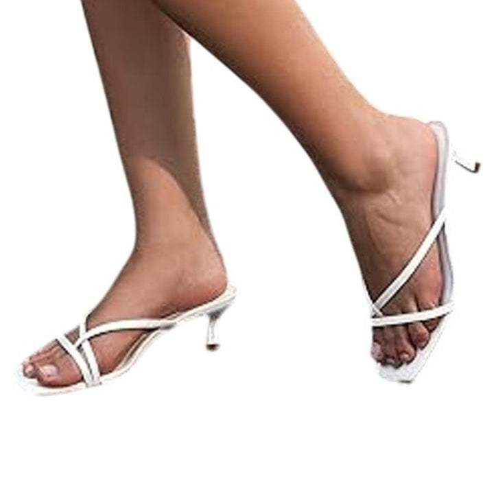 Athlefit Women Size 6 White Faux Leather Strappy 2.25" Kitten Heels Sandal Shoes