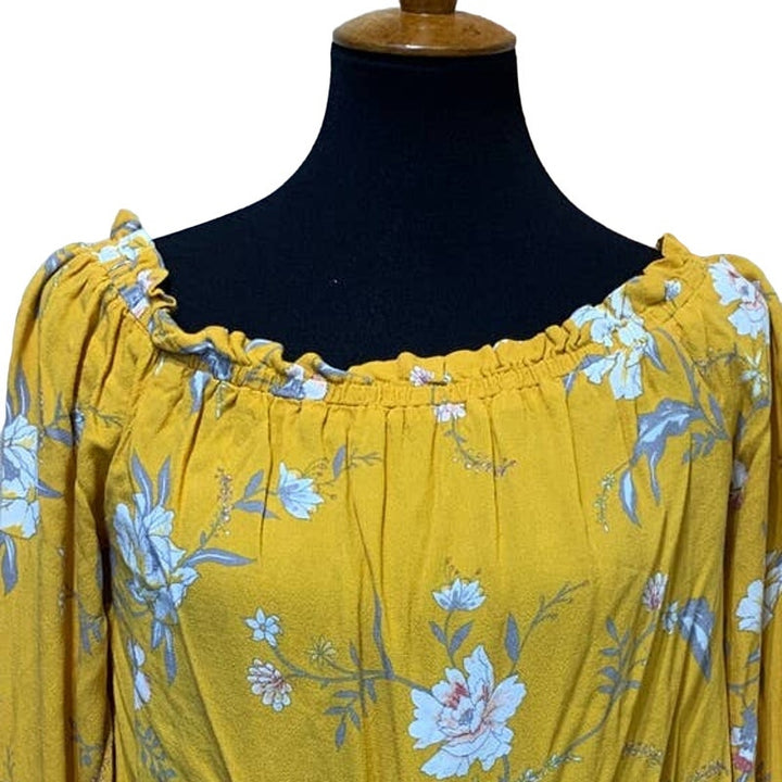 Kendall &amp; Kylie Medium Off Shoulder Cropped Long Sleeve Floral Boho Top Blouse