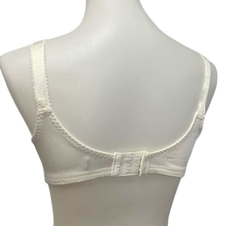 New Bali 36B Double Support Wirefree 3-Hook Style 3820 Cream Adjustable Bra