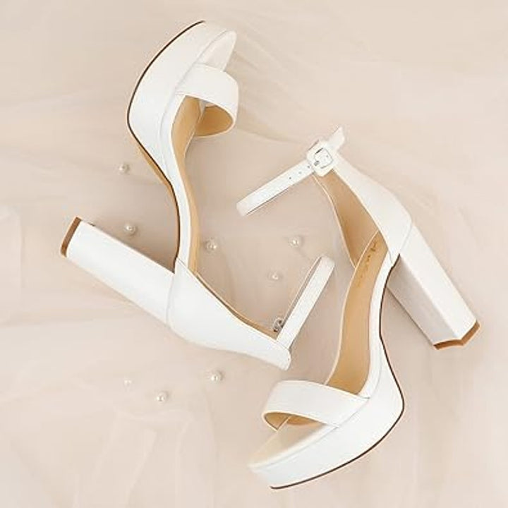 Ankis Womens Size 7 White 4" Chunky Open Toe Ankle Strap Platform Heels Shoes