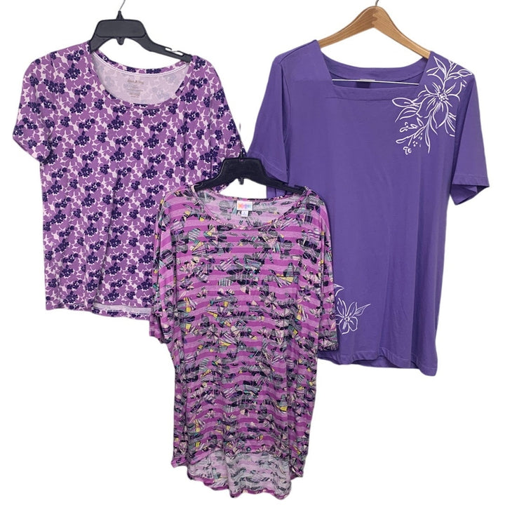 Lot of 3 Womens Large Purple Butterfly Floral Short Sleeve Summer Tee Shirts