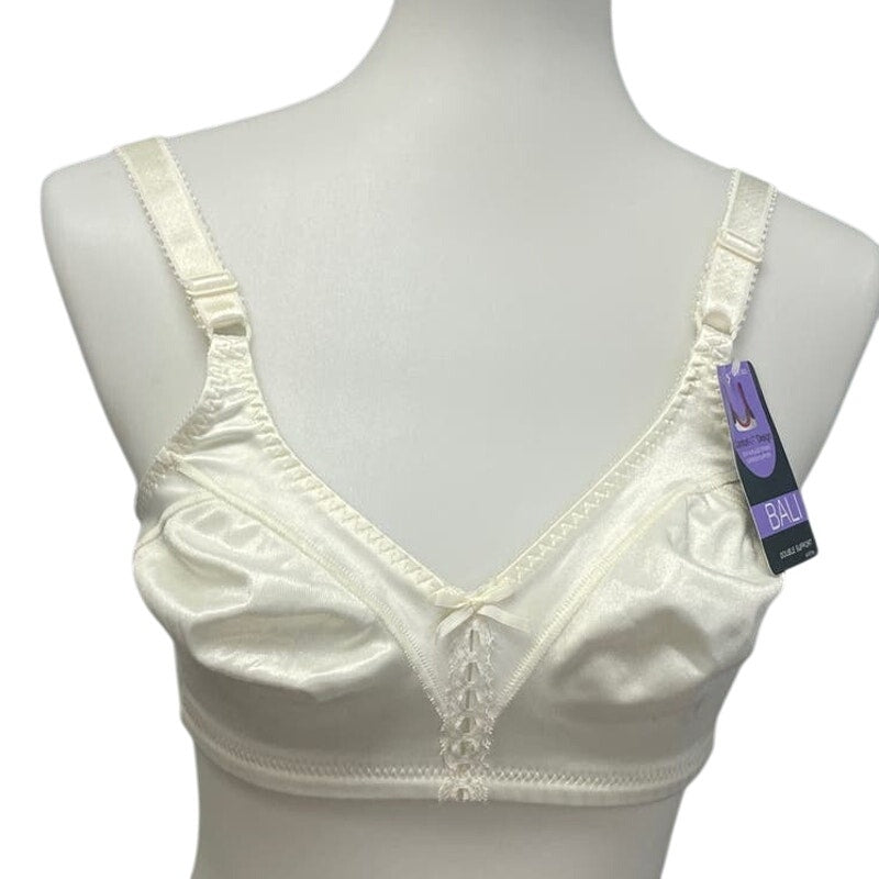 New Bali 36B Double Support Wirefree 3-Hook Style 3820 Cream Adjustable Bra