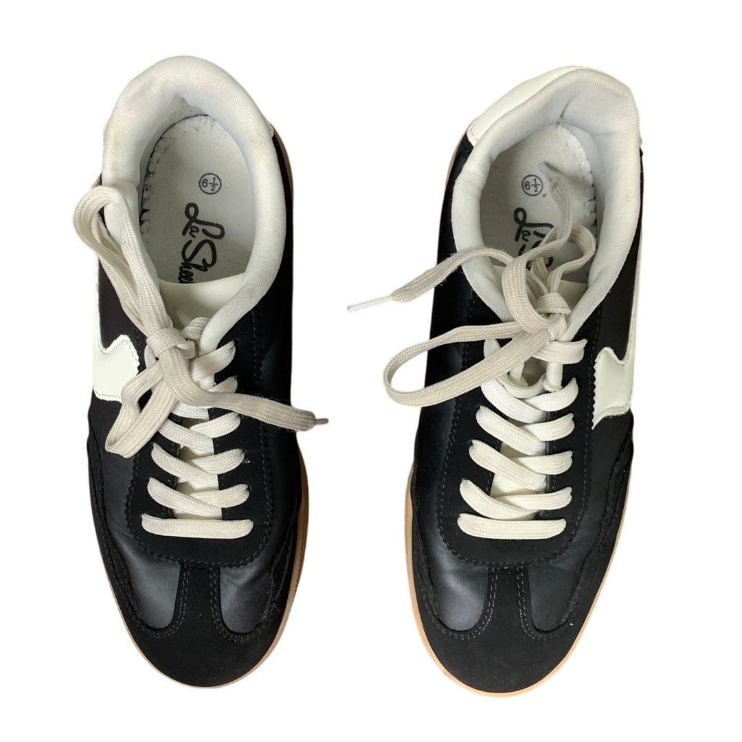 LaSheelah Womens Size 6.5 Black Faux Leather Lace Up Low Top Sneakers Shoes