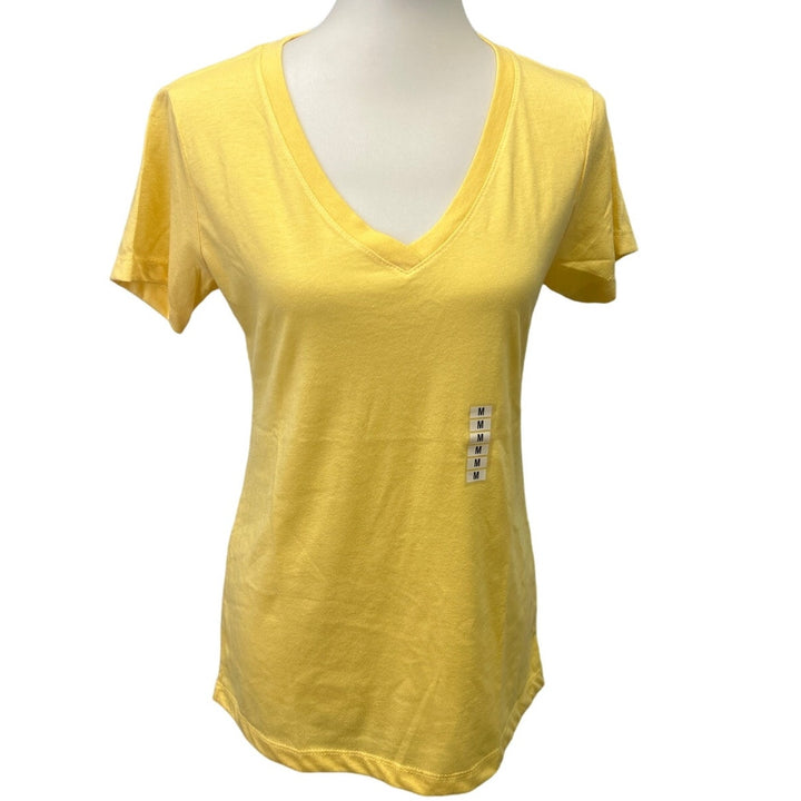 Lot of 3 New Womens Medium Ringspun Cotton Poly Blend V-Neck Short Sleeve Tees