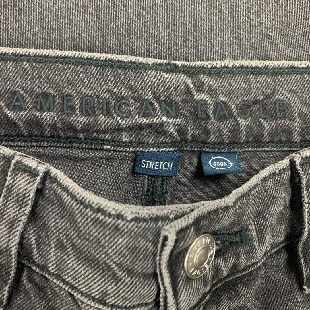 New American Eagle Womens Size 4 Gray High Rise Relaxed Straight Denim Jeans