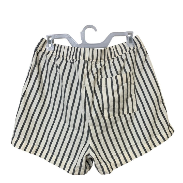 New Eddie Bauer Womens Medium Black White Striped Elastic Waist Casual Shorts