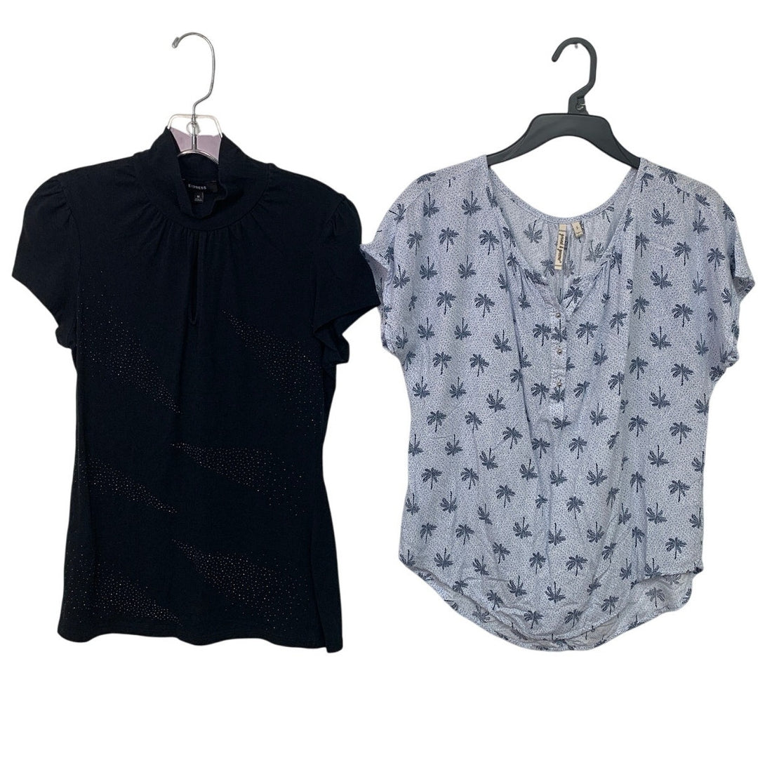 Lot of 2 Grand &amp; Greene Express Small/Medium Short Sleeve Palm Tree Keyhole Tops