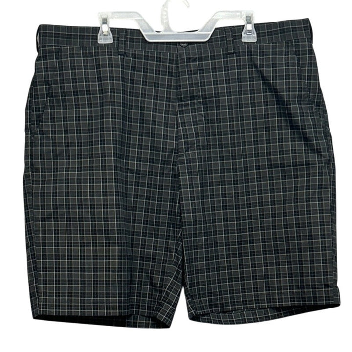 PGA Tour Mens Size 40 100% Polyester Long Plaid Board Athletic Golf Shorts