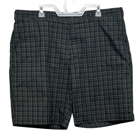PGA Tour Mens Size 40 100% Polyester Long Plaid Board Athletic Golf Shorts