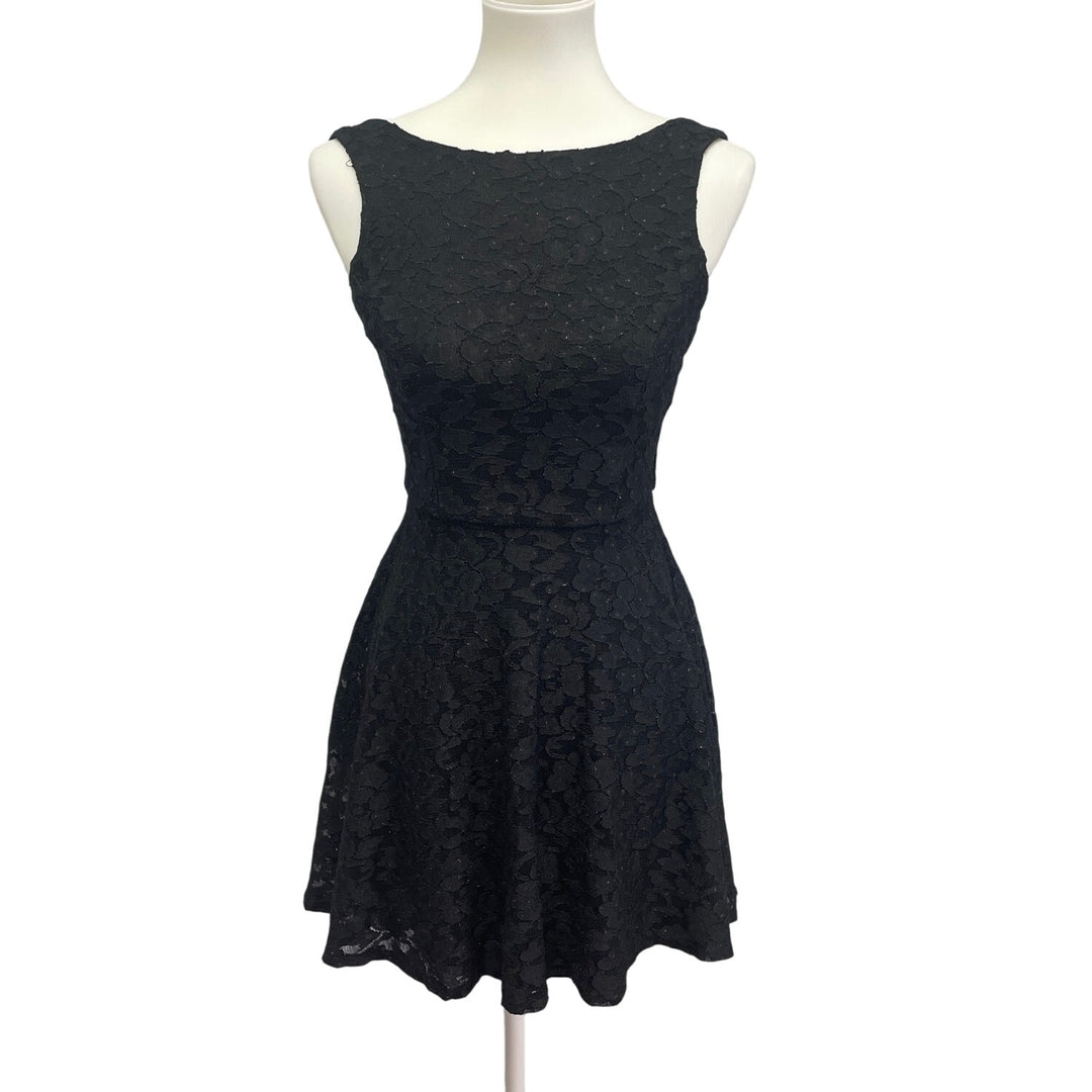Speechless Juniors Size 7 Back Zip Lace Overlay Fit Flare Knee-Length Dress LBD