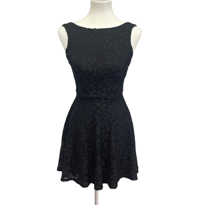 Speechless Juniors Size 7 Back Zip Lace Overlay Fit Flare Knee-Length Dress LBD