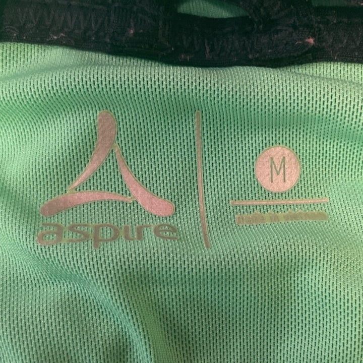 Aspire Womens Medium Athletic Shelf Bra Lined Criss Cross Back Tank Top