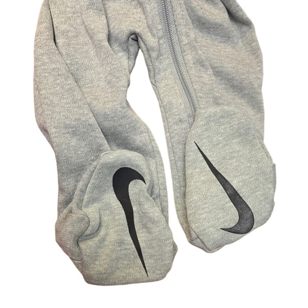 New Nike Baby Infant Zip Up Gray Unisex One Piece Long Sleeve Sleeper Bodysuit