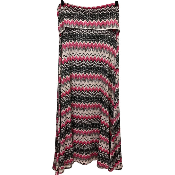 Hourglass Lilly Medium Chevron Stripe PolyBlend Handkerchief Stretchy Skirt