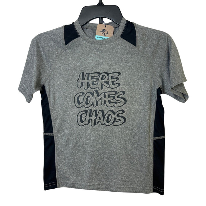 New Hand Printed Boys Medium Heathered Here Comes Chaos Short Sleeve Tee Shirt