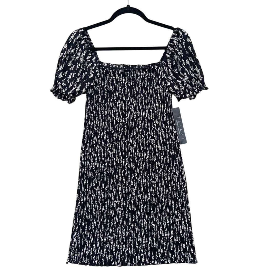 NWT New Trixxi Juniors Medium 100% Polyester Short Sleeve Smocked Bodycon Dress