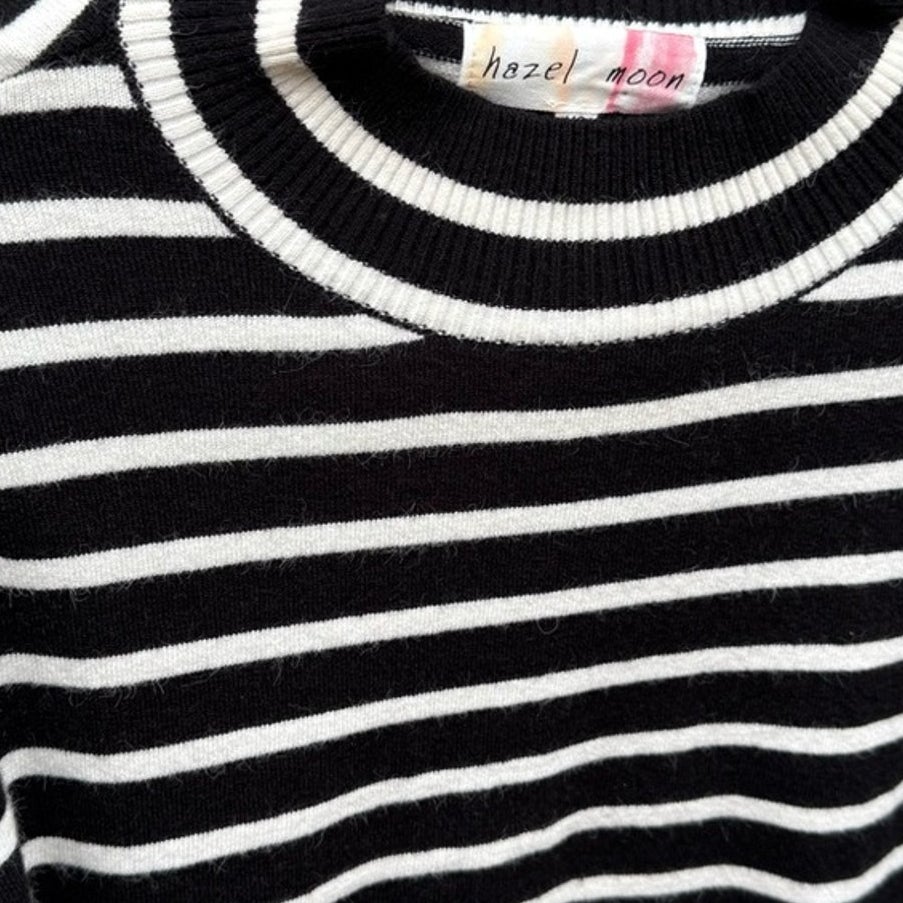 NWT New Hazel &amp; Moon Womens XS Oversized Cropped Striped Long Sleeve Sweater