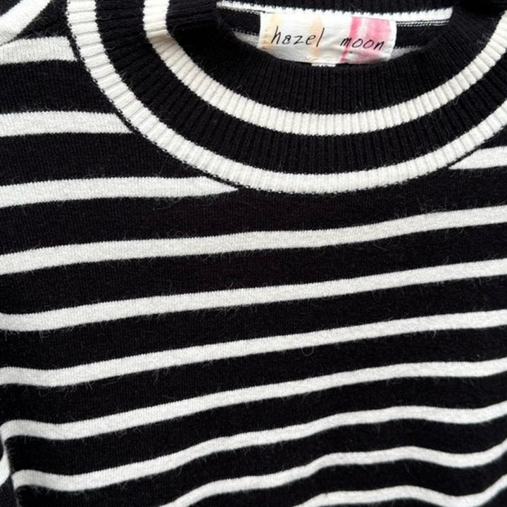 NWT New Hazel &amp; Moon Womens XS Oversized Cropped Striped Long Sleeve Sweater