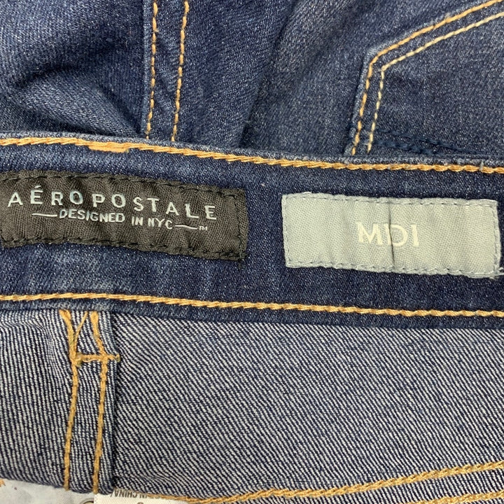 Aeropostale Womens Size 8 Midi Cutoff Dark Wash Stretch Denim Jean Short Shorts