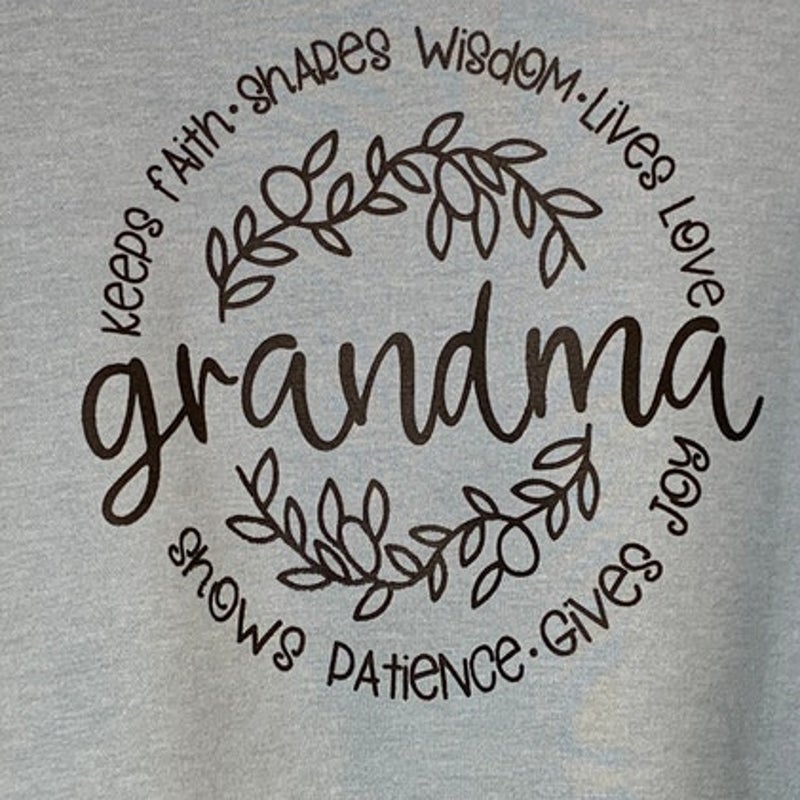 New Hand Printed Womens Medium Grandma Love Joy Patience Long Sleeve Sweatshirt