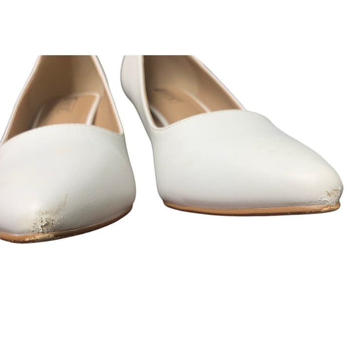 Idifu Womens Size 7.5 White Faux Leather Closed Toe 3" Heel Slide On Pumps Shoes